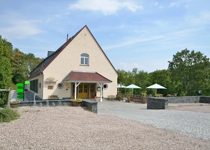 Land- Und Golfhotel Alte Fliegerschule