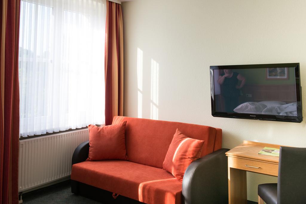 Land- Und Golfhotel Alte Fliegerschule 4*