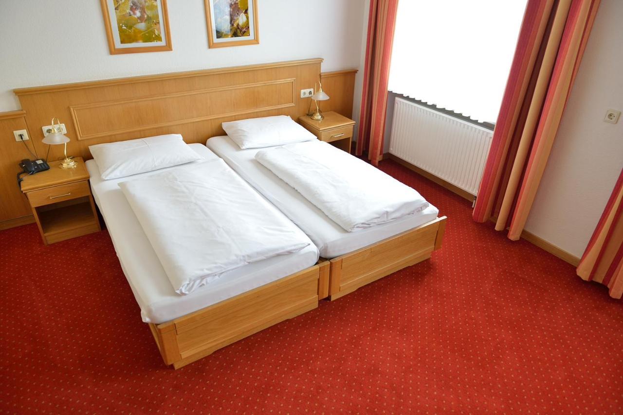 Отель Land- Und Golfhotel Alte Fliegerschule