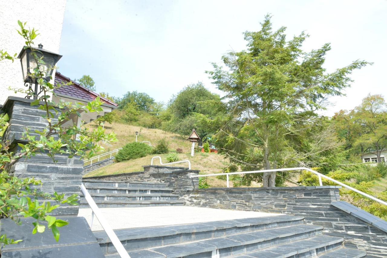 Land- Und Golfhotel Alte Fliegerschule Эйзенах